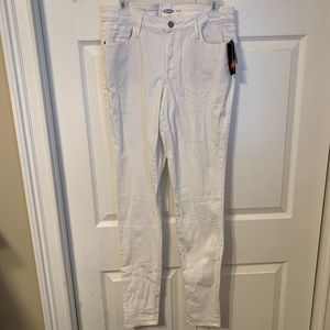 ☆ NWT old navy rockstar skinny jeans ☆